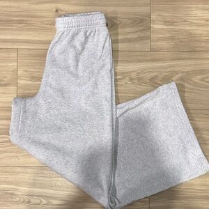 Women's Gray Wide Leg Pants